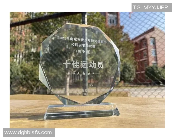 深圳羽毛球队创新盯防战术解析与实战应用探讨